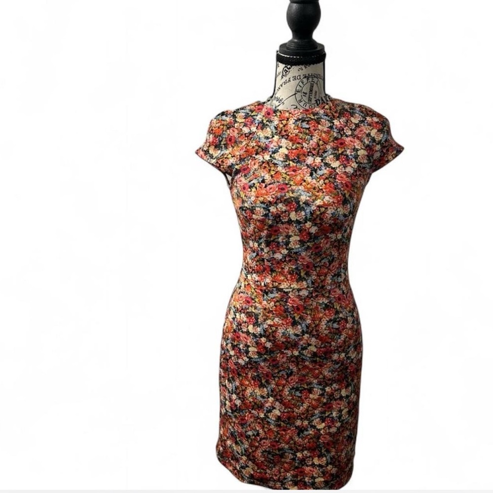 Zara Retro Floral Cap Sleeve Mini Bodycon Dress